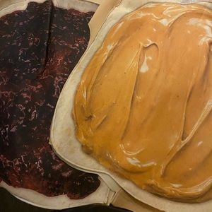 Peanut butter jelly couple costume Halloween